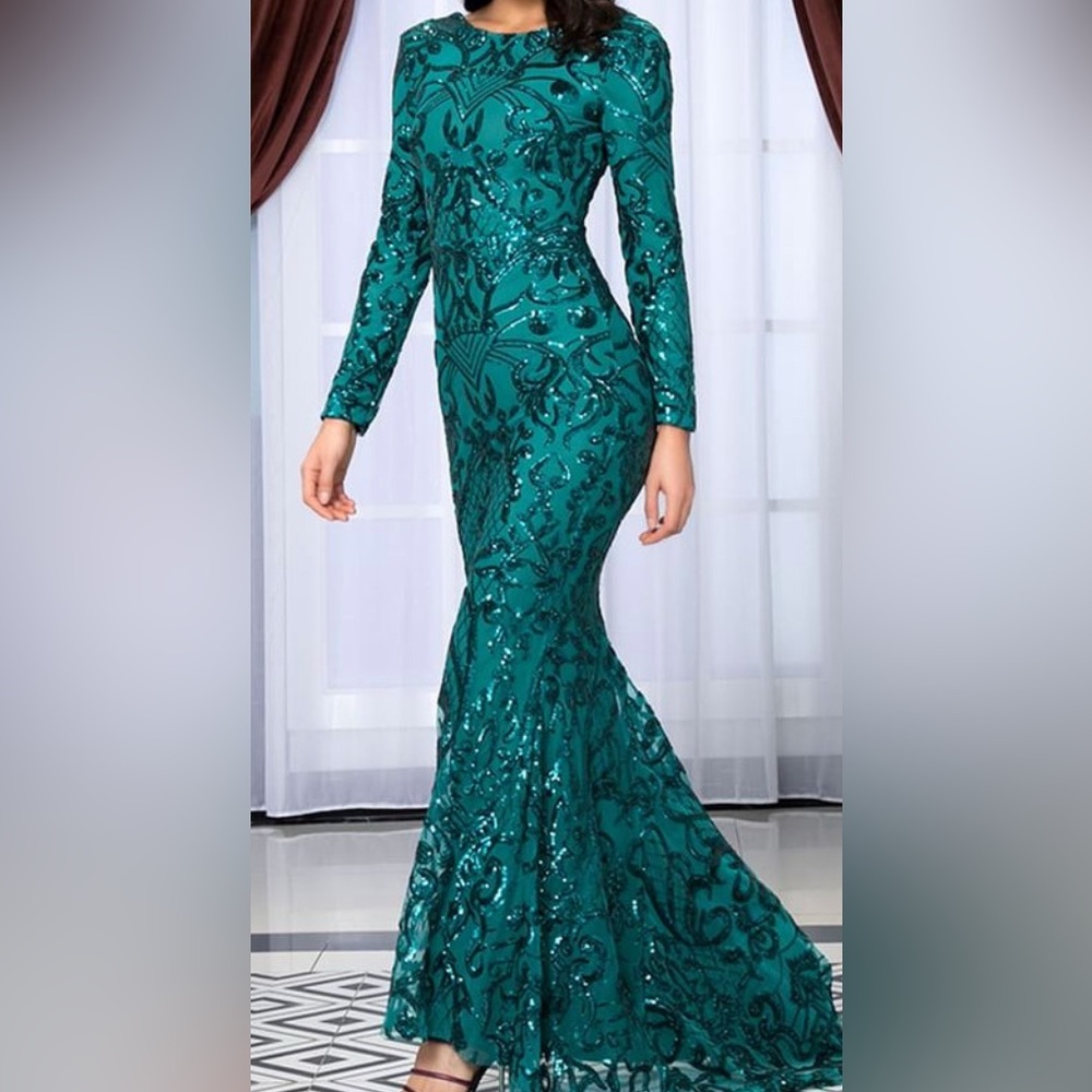 Elegant Teal Sequin Long Sleeve Dress